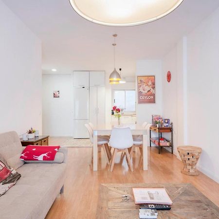 Urbanchicmalaga 3 Bedroom Spacious Quiet Historic Malaga Apt エクステリア 写真
