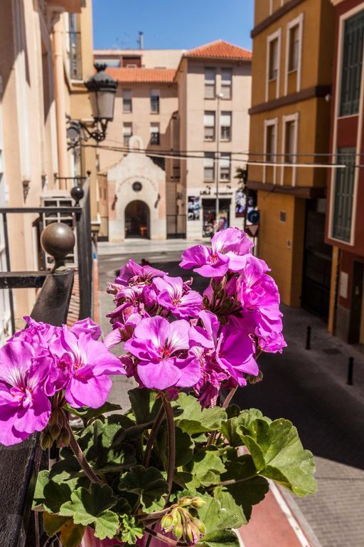 Urbanchicmalaga 3 Bedroom Spacious Quiet Historic Malaga Apt エクステリア 写真