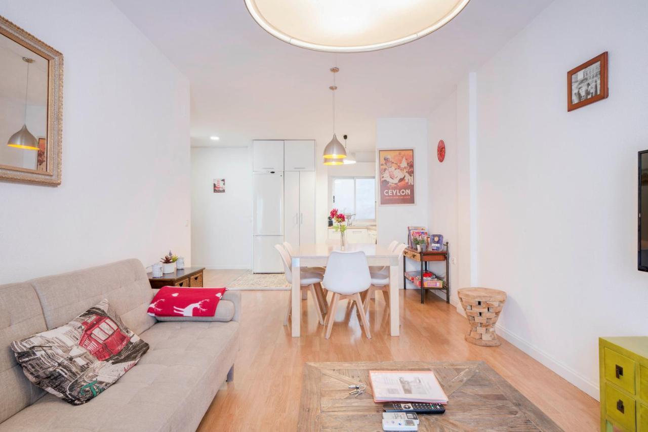 Urbanchicmalaga 3 Bedroom Spacious Quiet Historic Malaga Apt エクステリア 写真