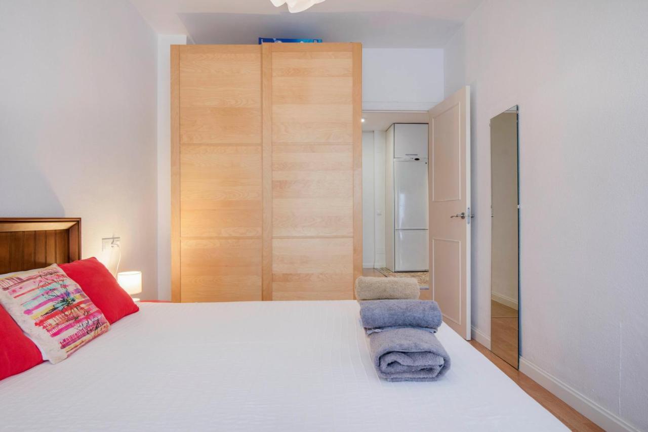 Urbanchicmalaga 3 Bedroom Spacious Quiet Historic Malaga Apt エクステリア 写真