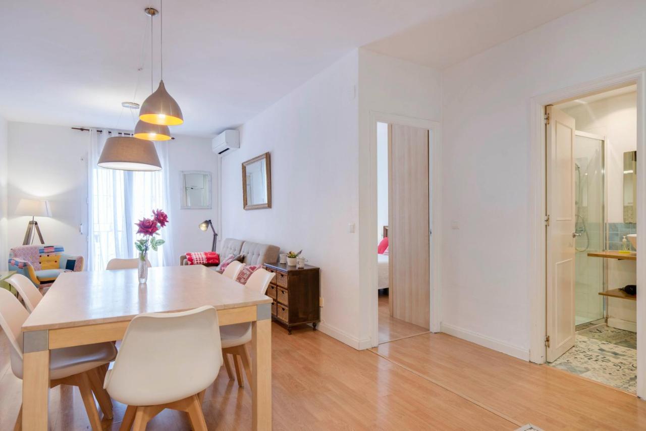 Urbanchicmalaga 3 Bedroom Spacious Quiet Historic Malaga Apt エクステリア 写真