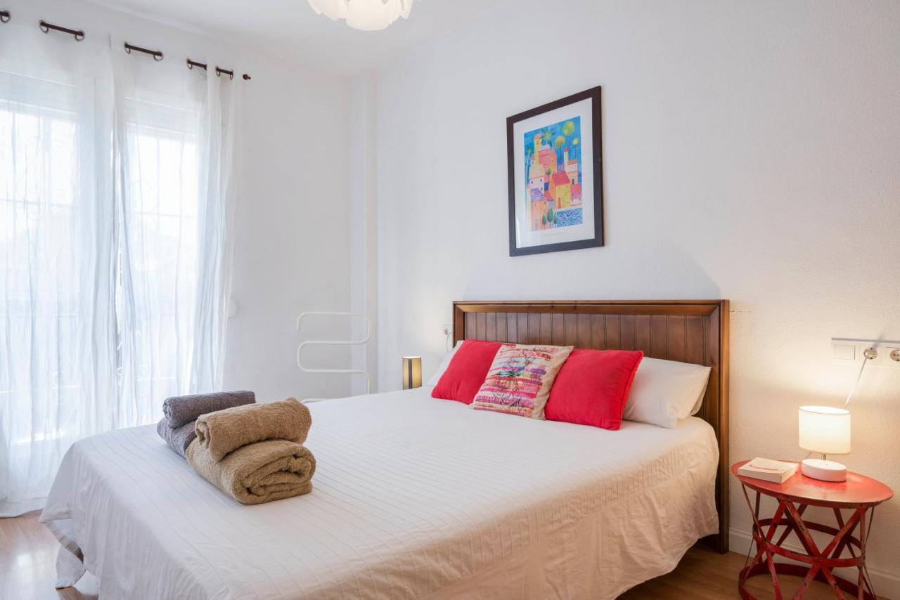 Urbanchicmalaga 3 Bedroom Spacious Quiet Historic Malaga Apt エクステリア 写真